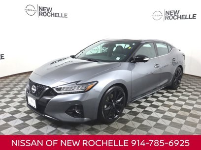 Certified 2023 Nissan Maxima SR w/ Sport Mat Group