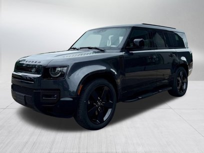 New 2025 Land Rover Defender 130 X-Dynamic SE