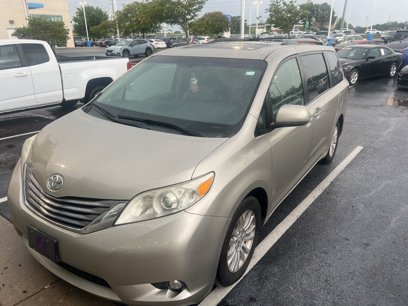 Used 2015 Toyota Sienna XLE
