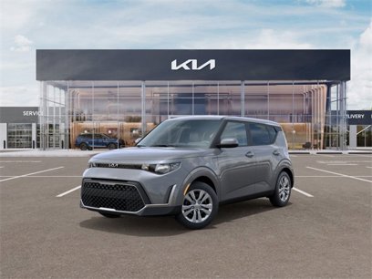 New 2025 Kia Soul LX