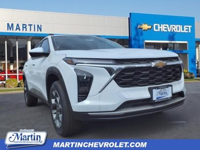 New 2025 Chevrolet Trax LT w/ Driver Confidence Package