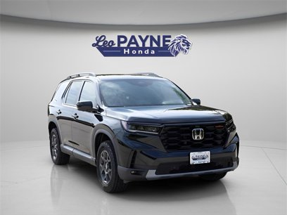 New 2025 Honda Pilot TrailSport