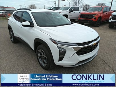 New 2025 Chevrolet Trax LT w/ Driver Confidence Package