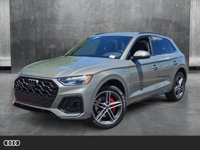 New 2025 Audi Q5 e Premium Plus