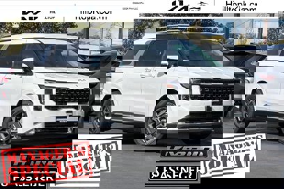 New 2025 Kia Carnival SX