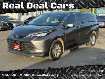 Used 2023 Toyota Sienna LE