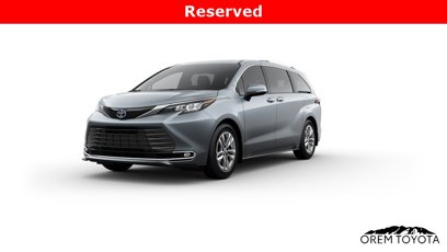 New 2025 Toyota Sienna Limited
