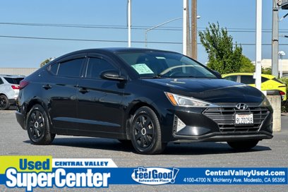 Used 2019 Hyundai Elantra SE w/ Cargo Package