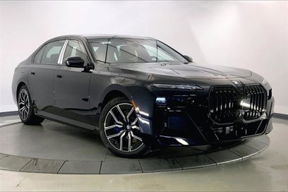 New 2025 BMW 760i xDrive w/ Executive Package