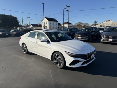 New 2025 Hyundai Elantra Limited