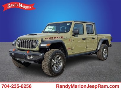 New 2025 Jeep Gladiator Mojave w/ Convenience Group
