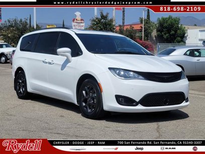 Certified 2020 Chrysler Pacifica Limited