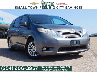 Used 2017 Toyota Sienna XLE