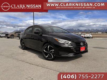 New 2025 Nissan Versa SR w/ Trunk Package