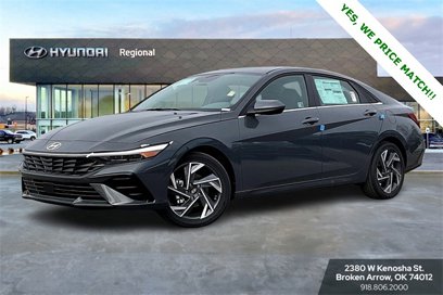 New 2025 Hyundai Elantra SEL