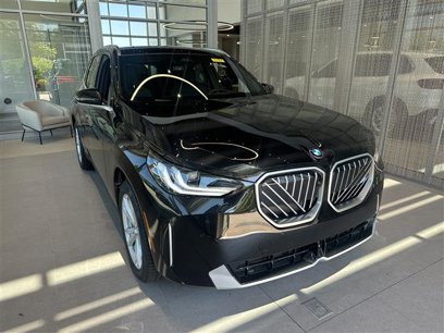 New 2025 BMW X3 xDrive30 w/ Premium Package