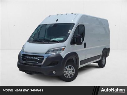 New 2024 RAM ProMaster 2500 w/ Quick Order Package 22G SLT