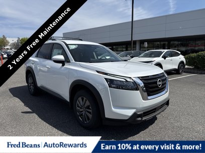 New 2025 Nissan Pathfinder SV