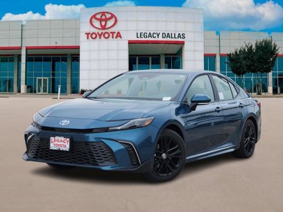 New 2025 Toyota Camry SE