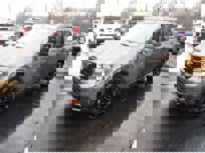 New 2025 Ford Maverick XLT w/ XLT Luxury Package