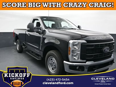 New 2025 Ford F250 XL w/ XL Chrome Package