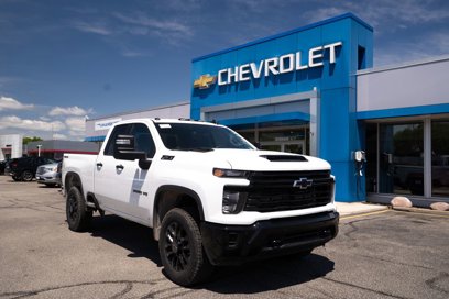 New 2025 Chevrolet Silverado 2500 Custom w/ Custom Value Package
