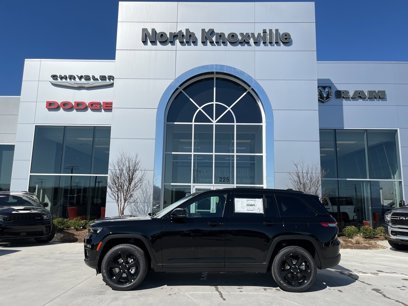 New 2025 Jeep Grand Cherokee Limited w/ Black Appearance Package