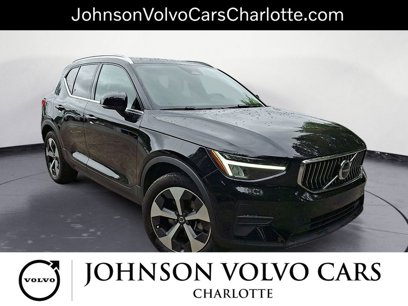 New 2025 Volvo XC40 B5 Core w/ Protection Package Premier