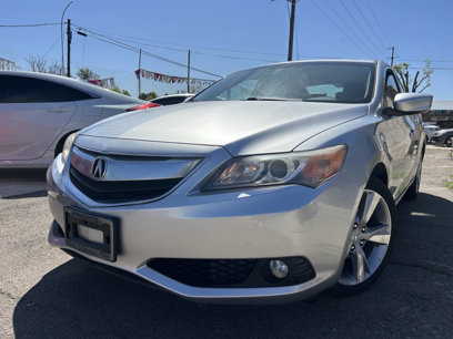 Used 2013 Acura ILX w/ Technology Package