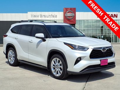 Used 2021 Toyota Highlander Limited