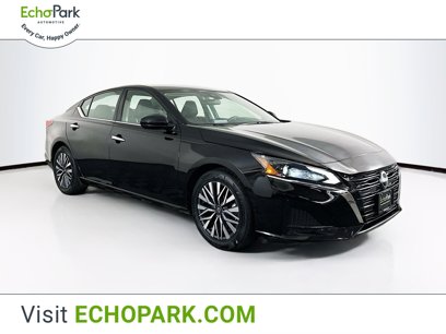 Used 2023 Nissan Altima 2.5 SV