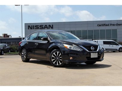 Used 2016 Nissan Altima 2.5 SL w/ 2.5 Technology Package