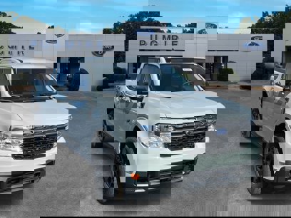 New 2024 Ford Maverick XLT w/ XLT Luxury Package
