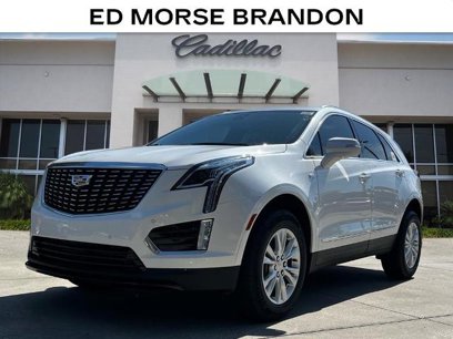New 2025 Cadillac XT5 Luxury