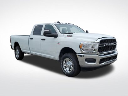 New 2024 RAM 2500 Tradesman w/ Chrome Appearance Group