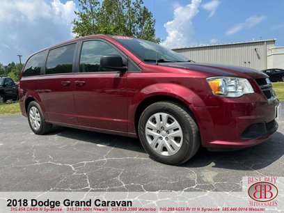 Used 2018 Dodge Grand Caravan SE w/ UConnect Hands-Free Group