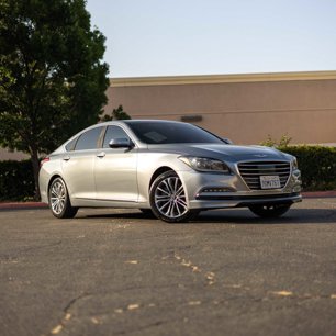 Used 2017 Genesis G80 3.8 w/ Option Group 02