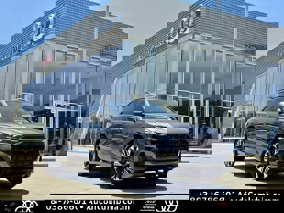 New 2025 Audi Q8 Premium Plus