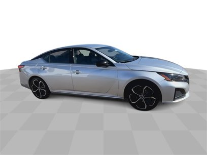 Used 2023 Nissan Altima 2.5 SR