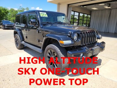 Used 2023 Jeep Wrangler Altitude