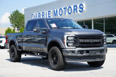 New 2025 Ford F250 Lariat w/ Lariat Ultimate Package