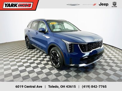 Used 2024 Kia Sorento S w/ Panoramic Sunroof Package