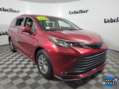Certified 2021 Toyota Sienna XLE w/ XLE Plus Package
