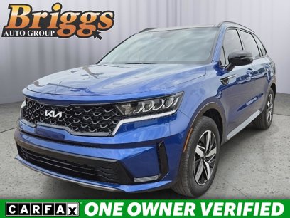 Used 2022 Kia Sorento S w/ Panoramic Sunroof Package