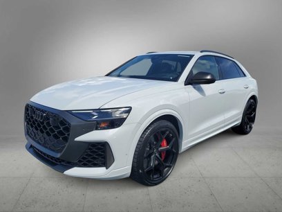 New 2025 Audi RS Q8 performance