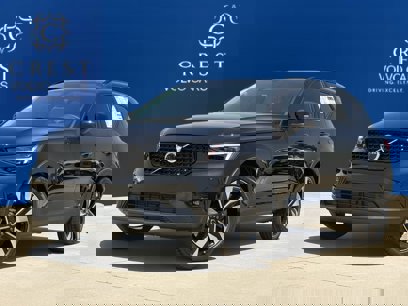 New 2025 Volvo XC40 B5 Plus w/ Protection Package Premier