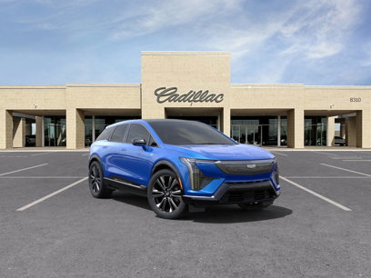New 2025 Cadillac Optiq Luxury 2