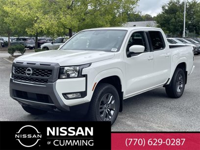 New 2025 Nissan Frontier SV w/ SV Convenience Package