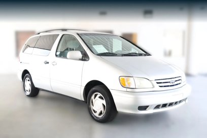 Used 2002 Toyota Sienna LE