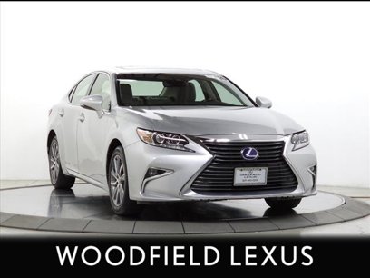 Used 2016 Lexus ES 300h w/ Luxury Package w/Wood Trim